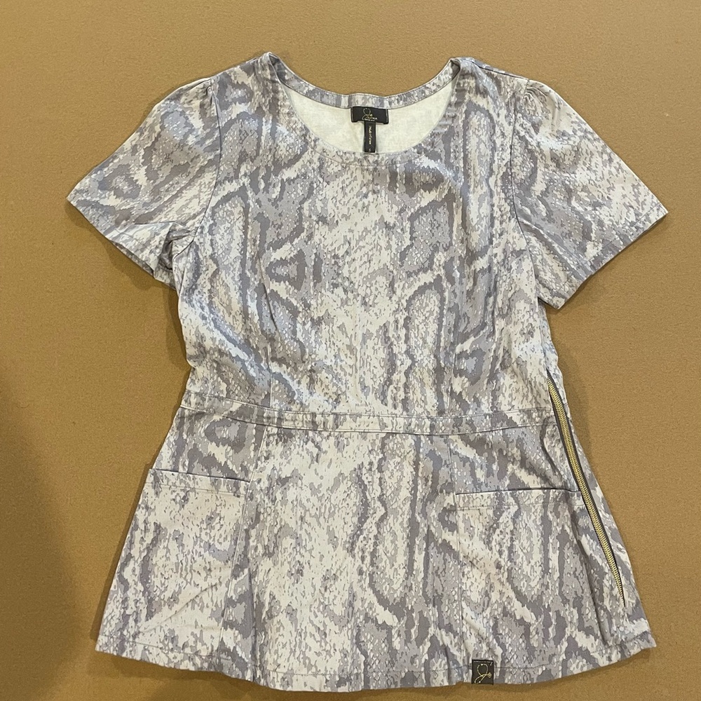 Jaanuu Snake Print Scrub Top Small